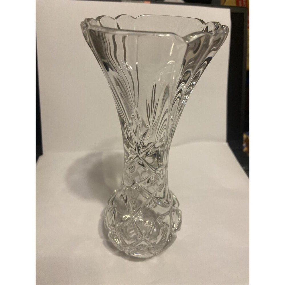 CRYSTAL VASE